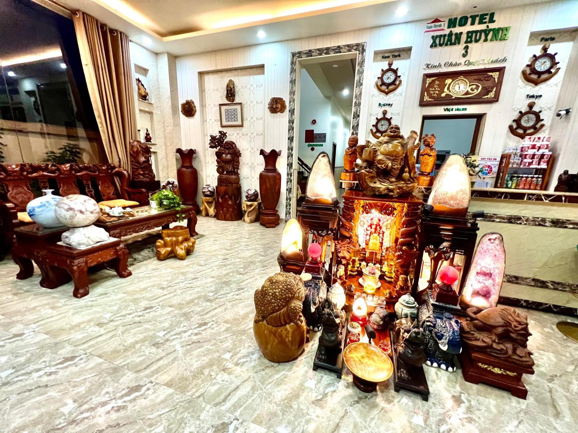 XUÂN HUỲNH 3 Hotel Soc Trang Exterior foto