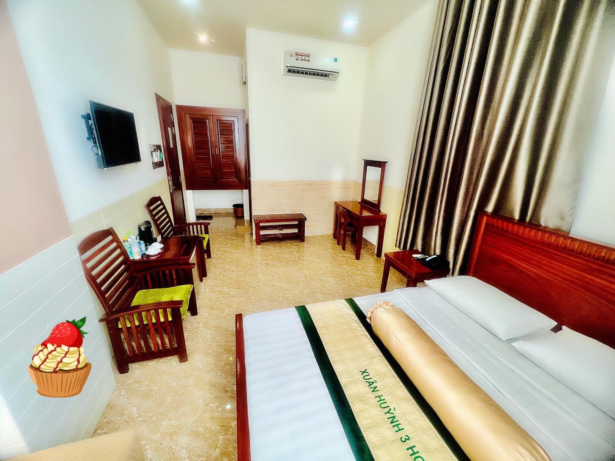 XUÂN HUỲNH 3 Hotel Soc Trang Exterior foto